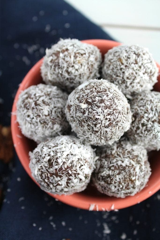 Whole 30 Chocolate Coconut Bites Recipe