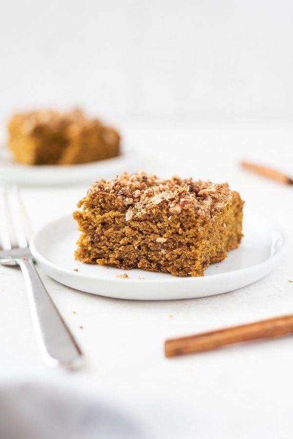 pumpkin coffee cake - a gluten free healthy dessert for the holidays