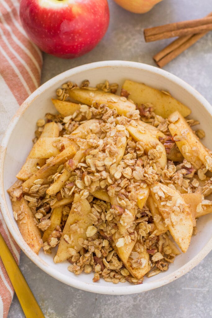 healthy apple crisp - a gluten free holiday dessert