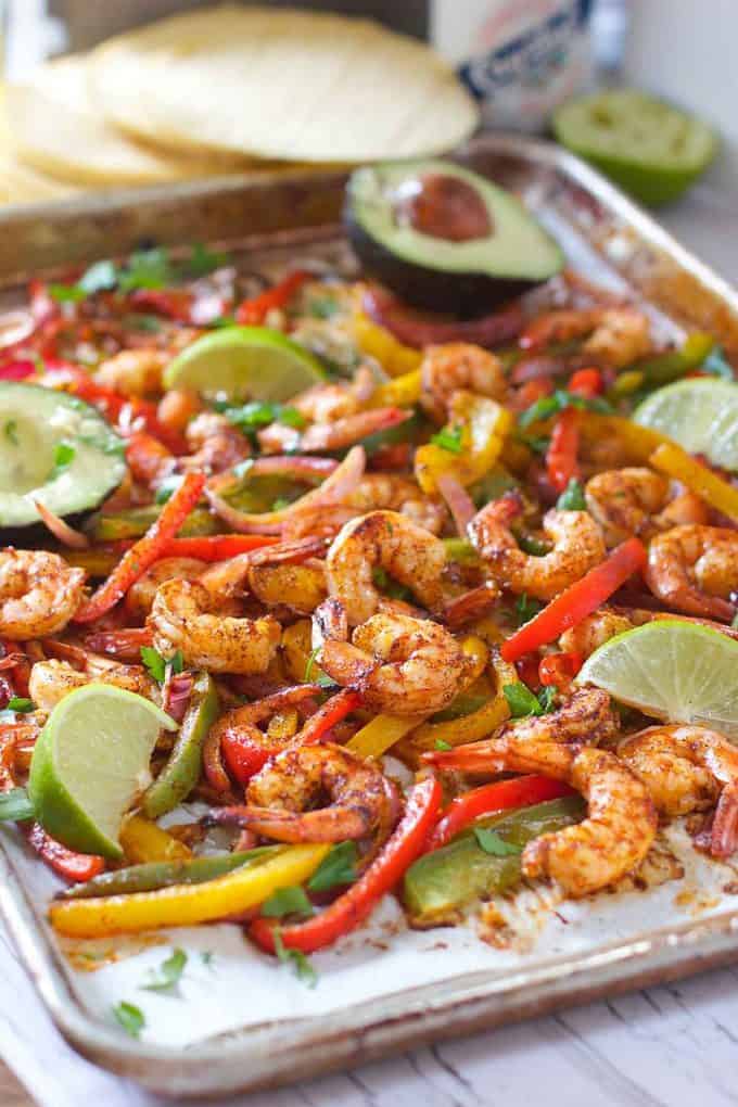 25 Easy Whole 30 Sheet Pan Dinner Recipes