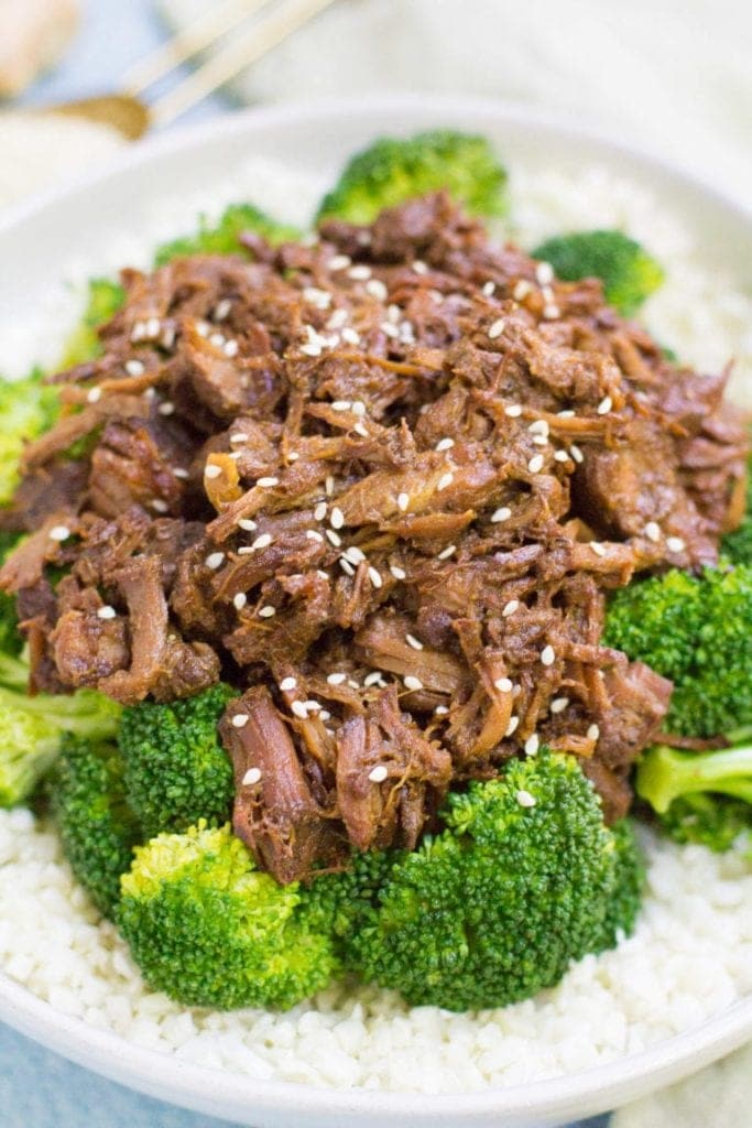 paleo beef & broccoli made in the crockpot