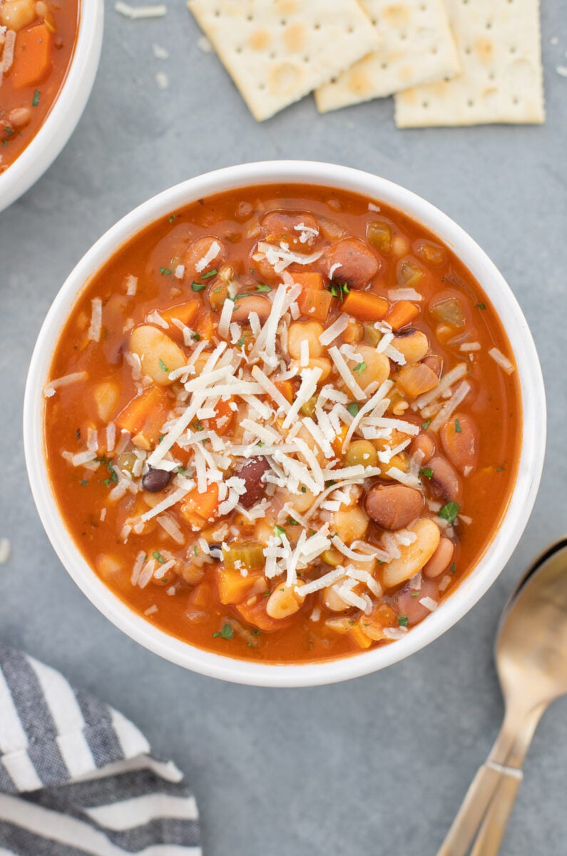 a white bowl of 15 bean soup